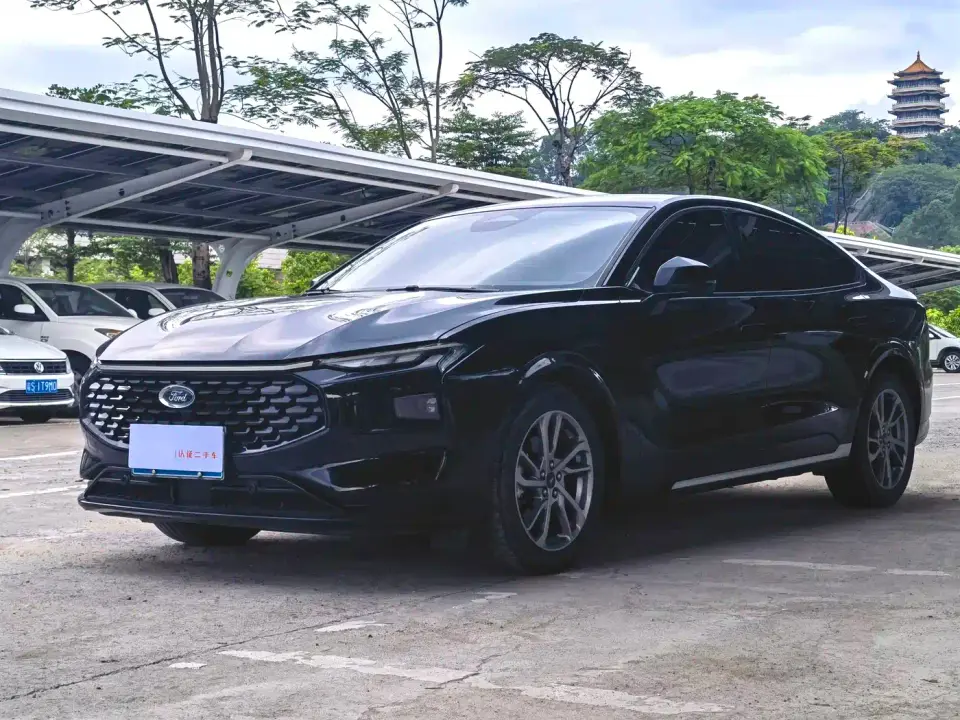 Ford Mondeo EcoBoost 245 Luxury 2024