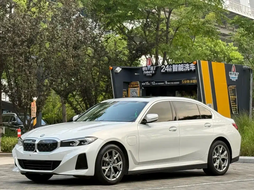 BMW i3 eDrive 35 L 2022