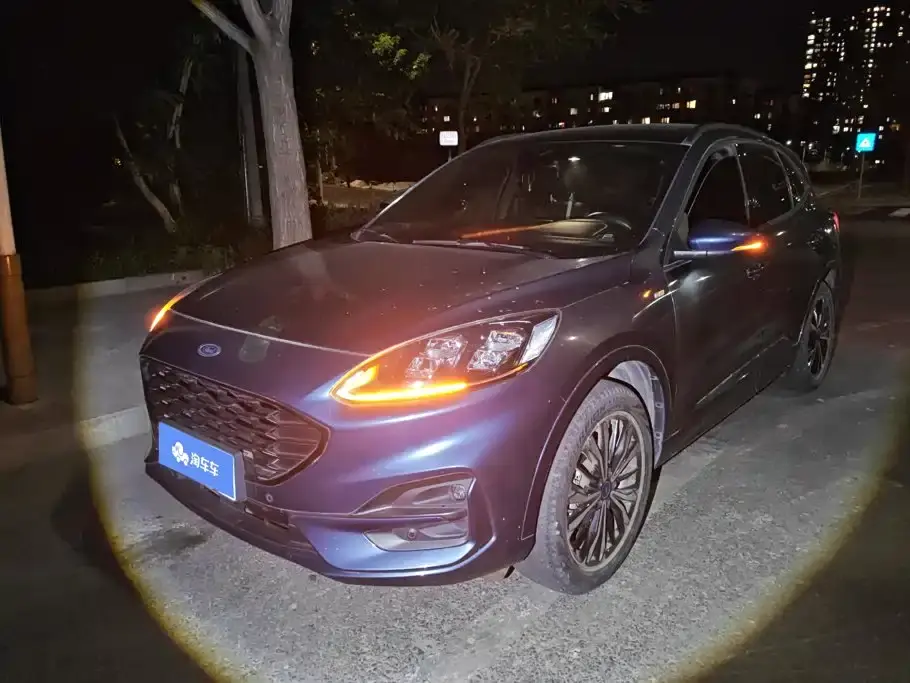Ford Escape EcoBoost 245 AWD ST-LINE 2021
