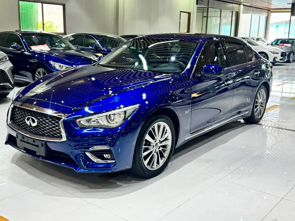 Infiniti Q50L 2.0T Premium Edition (China VI) 2019