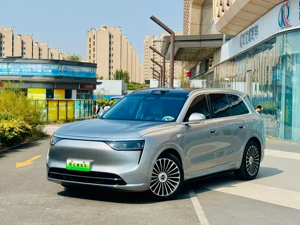 AITO Wenjie AITO M8 Model Extended Range Max+ Edition 53.4kWh 6-Seater 2025