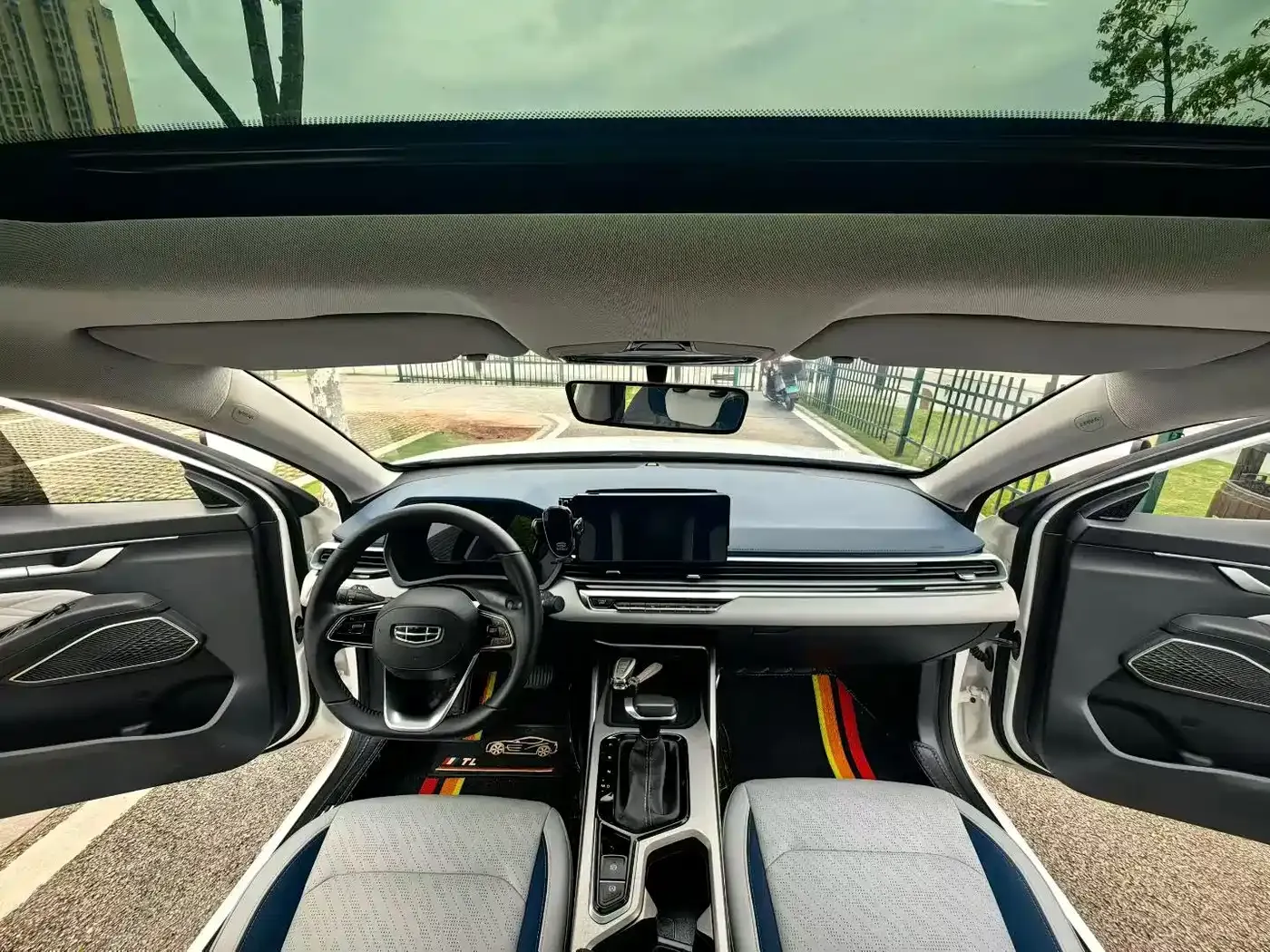 Geely Emgrand 4th Generation 1.5L CVT Elite 2021 — фото 5