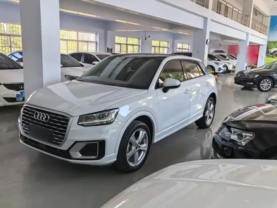 Audi Q2L 35 TFSI Fashion Elegance 2021
