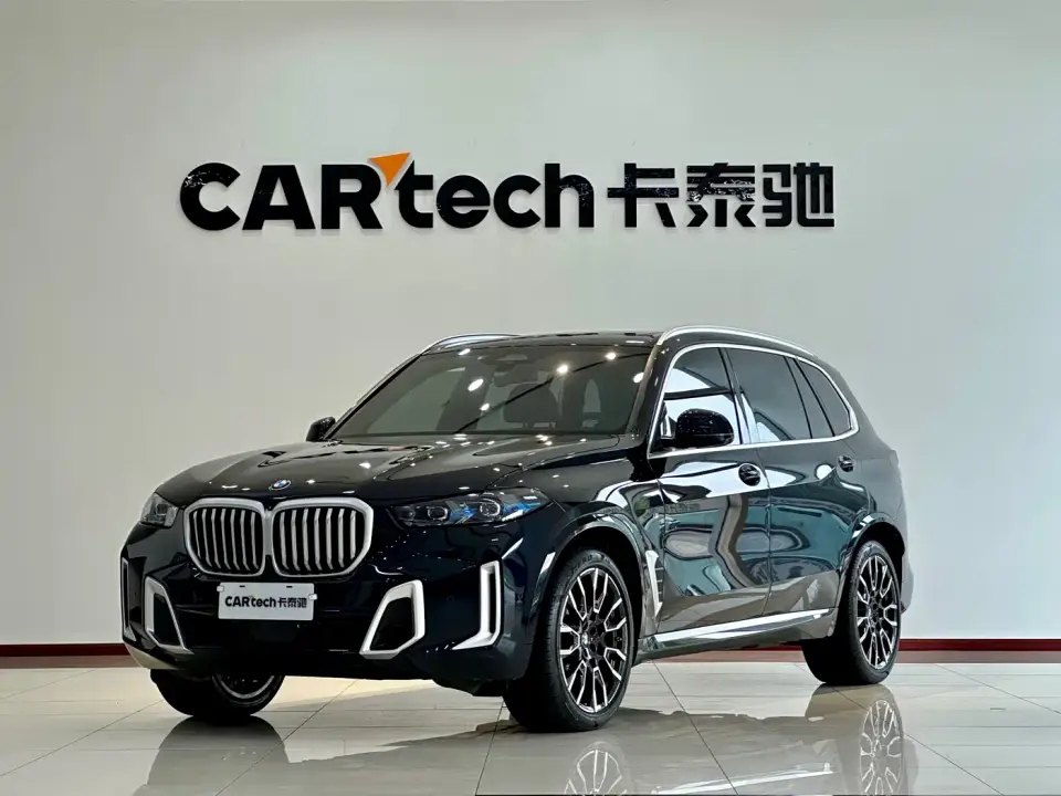 BMW X5 xDrive 40Li M Sport Package 2025