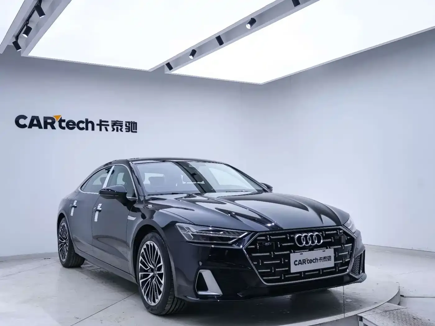 Audi A7L 45 TFSI Luxury 2024 — фото 8