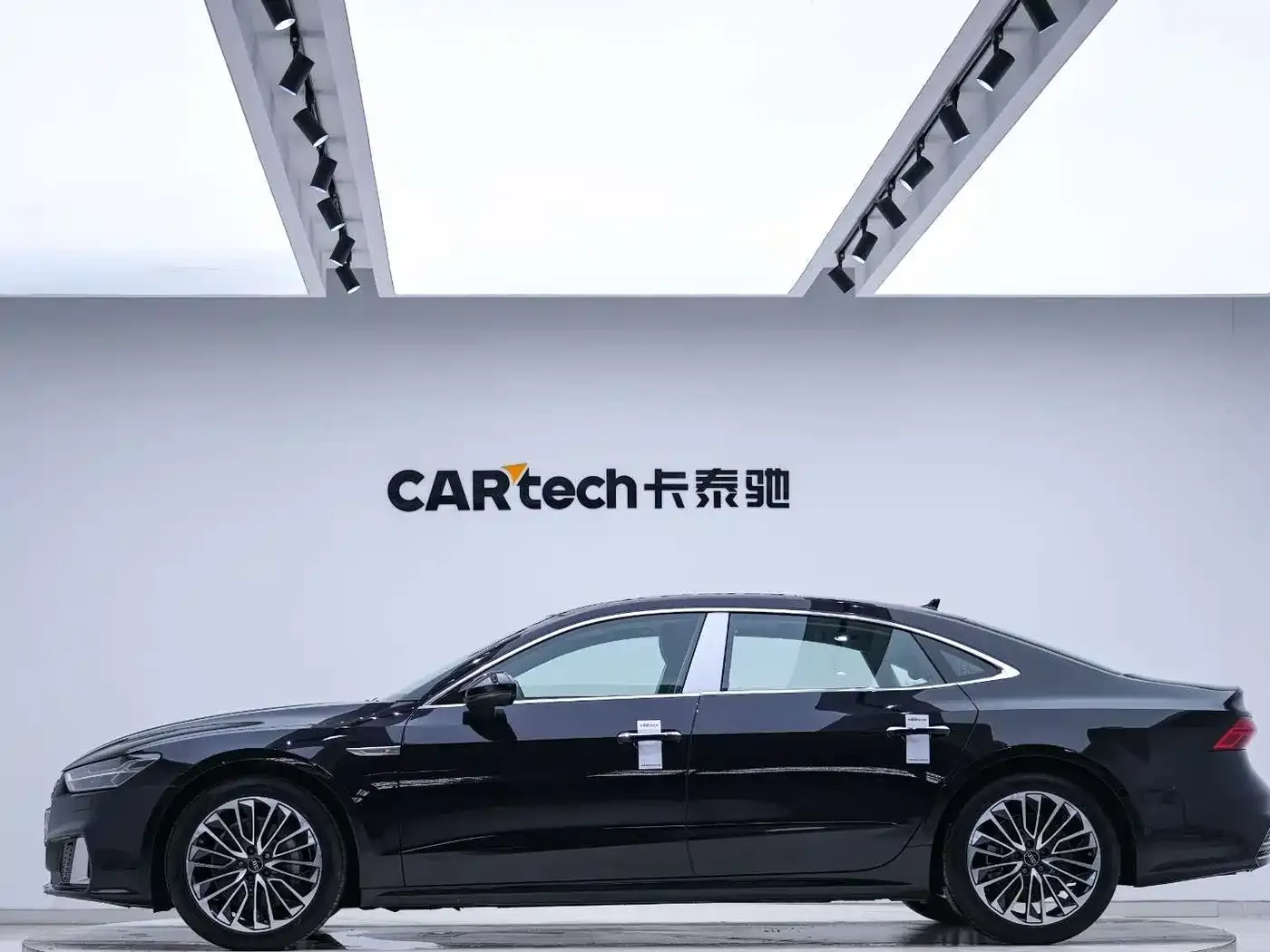 Audi A7L 45 TFSI Luxury 2024 — фото 2