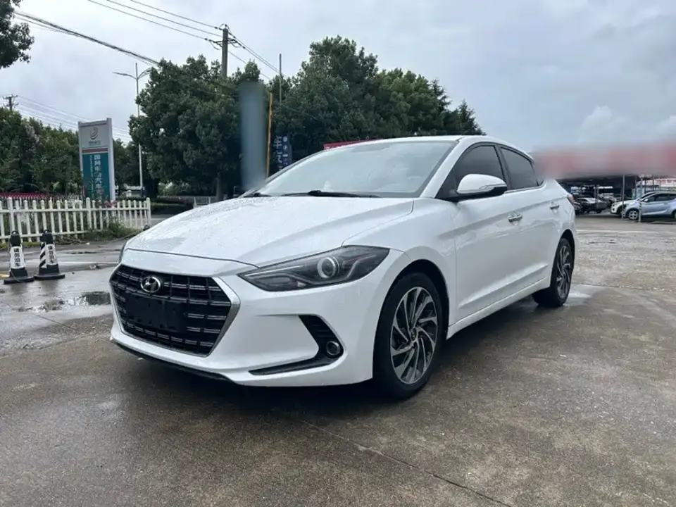 Hyundai Elantra 1.5L CVT Smart Elite 2020