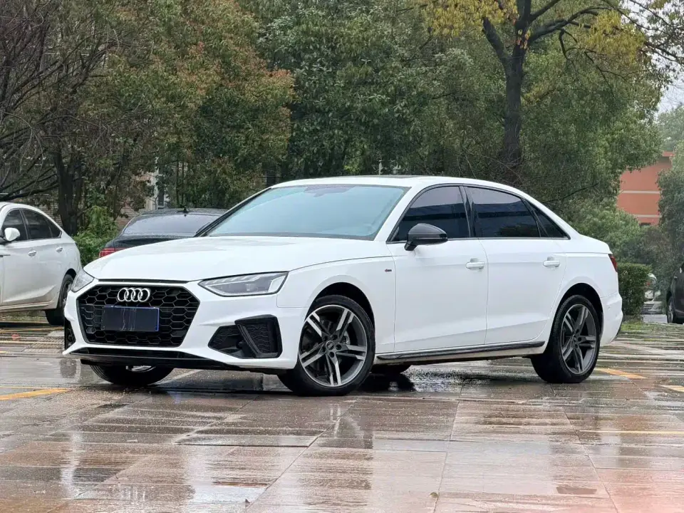 Audi A4L 40 TFSI Fashion Dynamic 2022