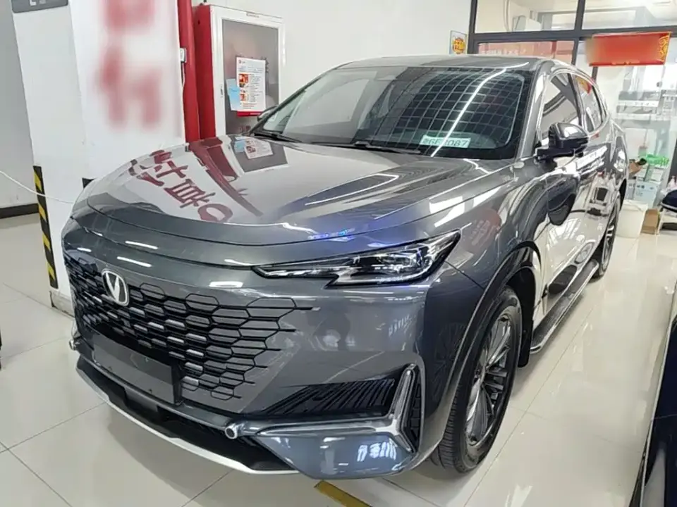 Changan UNI-K 2.0T FWD Premium 2024