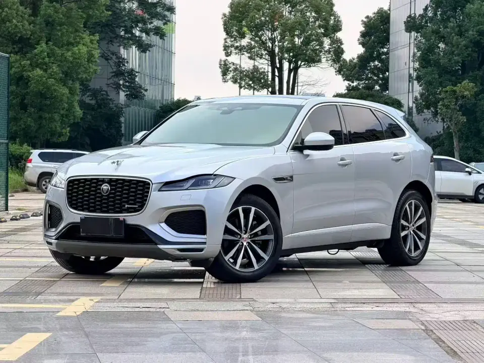 Jaguar F-PACE P250 2022