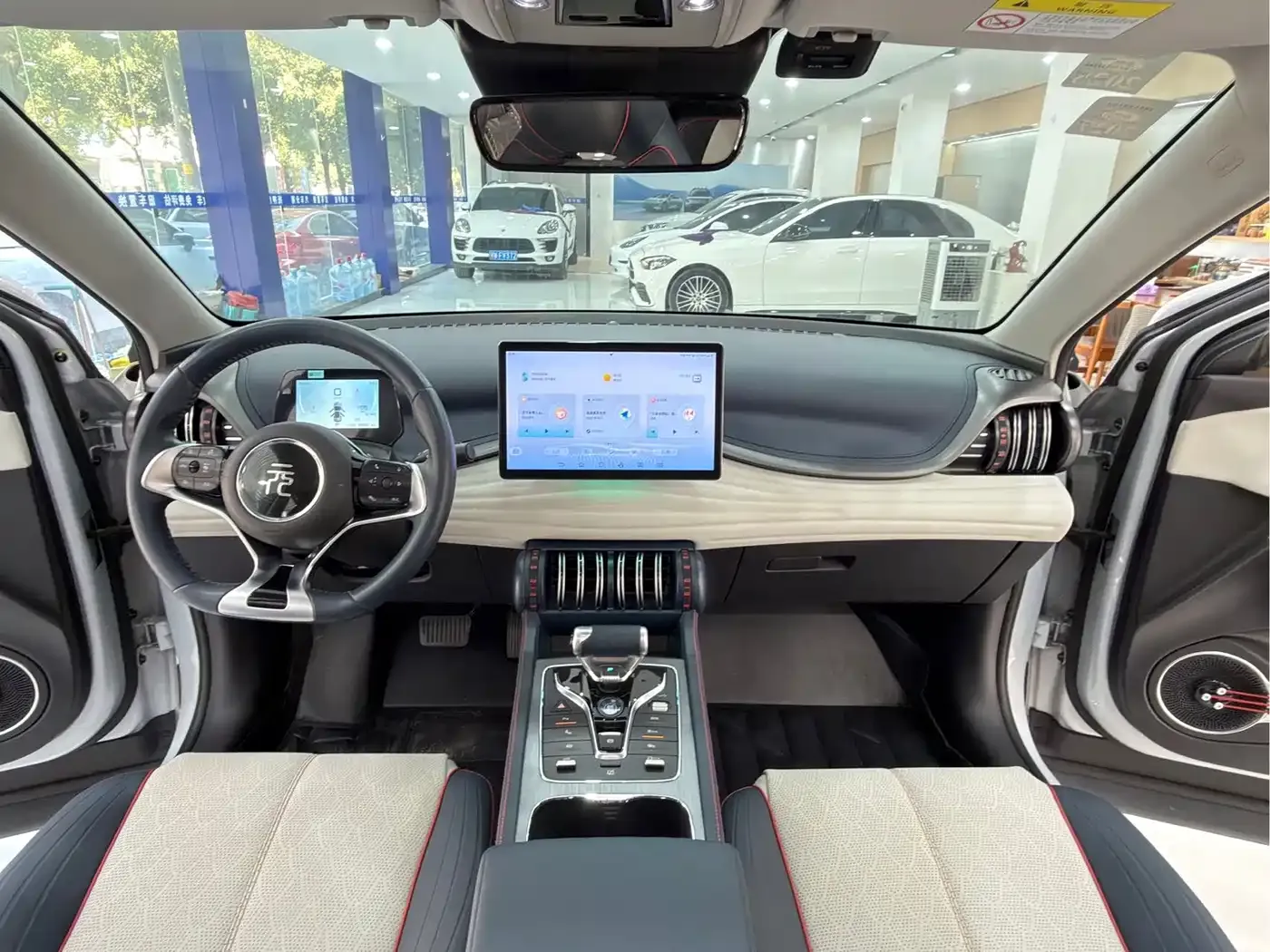 BYD Yuan PLUS 510KM Flagship 2023 — фото 5