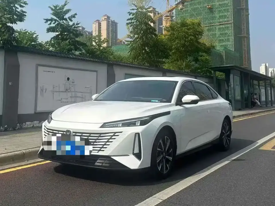 Changan Eado Model 1.5T GDI Auto Premium Type 2024