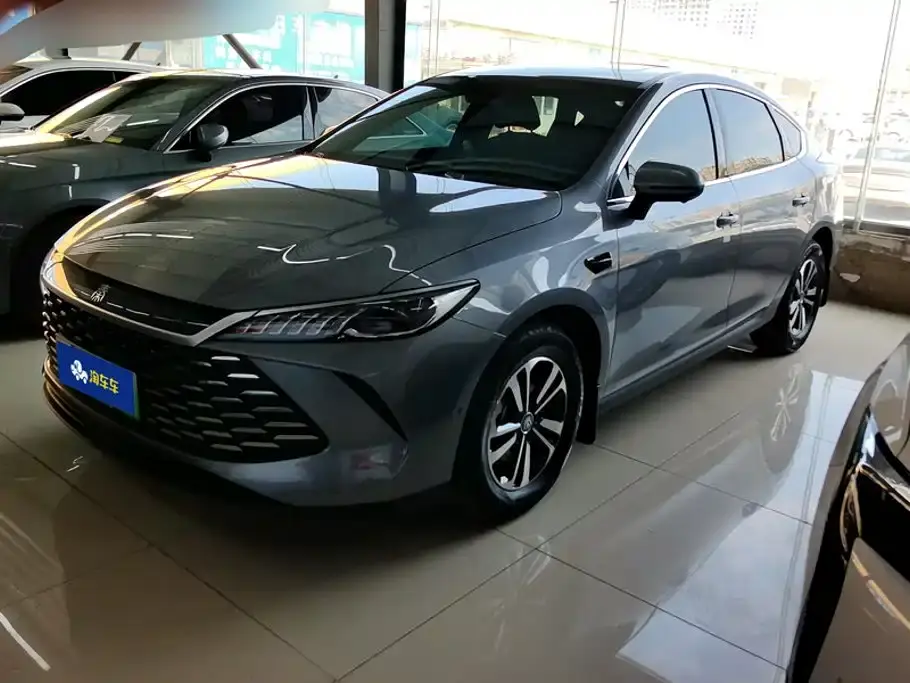 BYD Qin PLUS DM-i Smart Drive Edition 120KM Surpassing Type 2025
