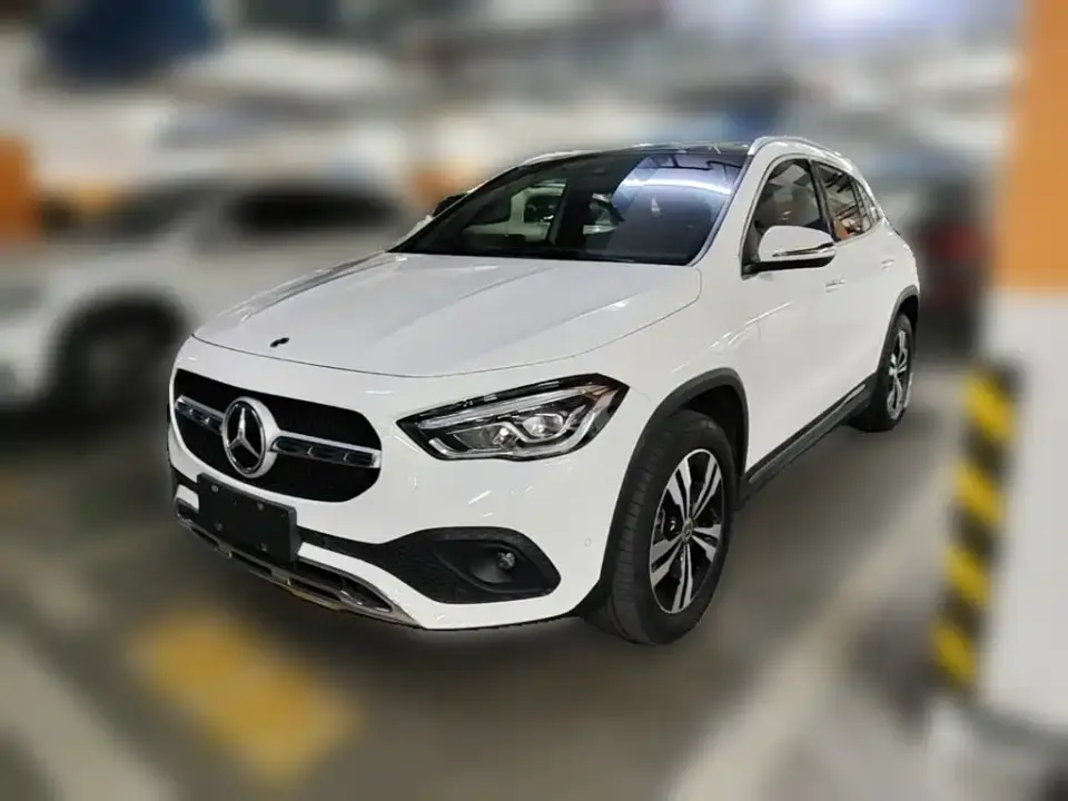 Mercedes-Benz GLA-Class GLA 220 2023