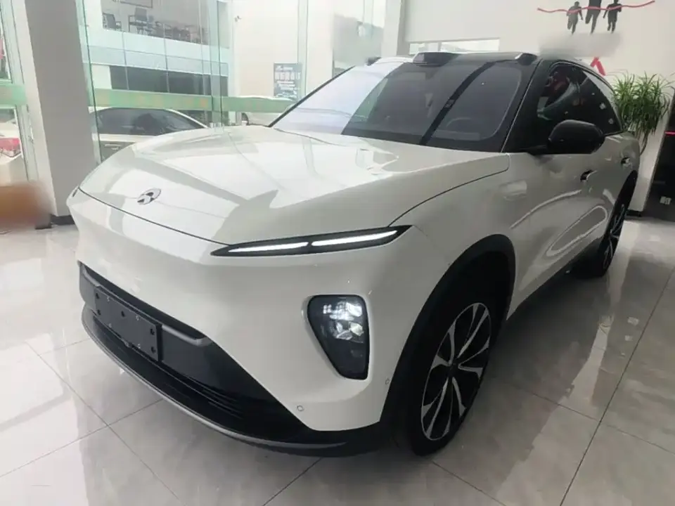 NIO ES8 100kWh Signature Edition 2023