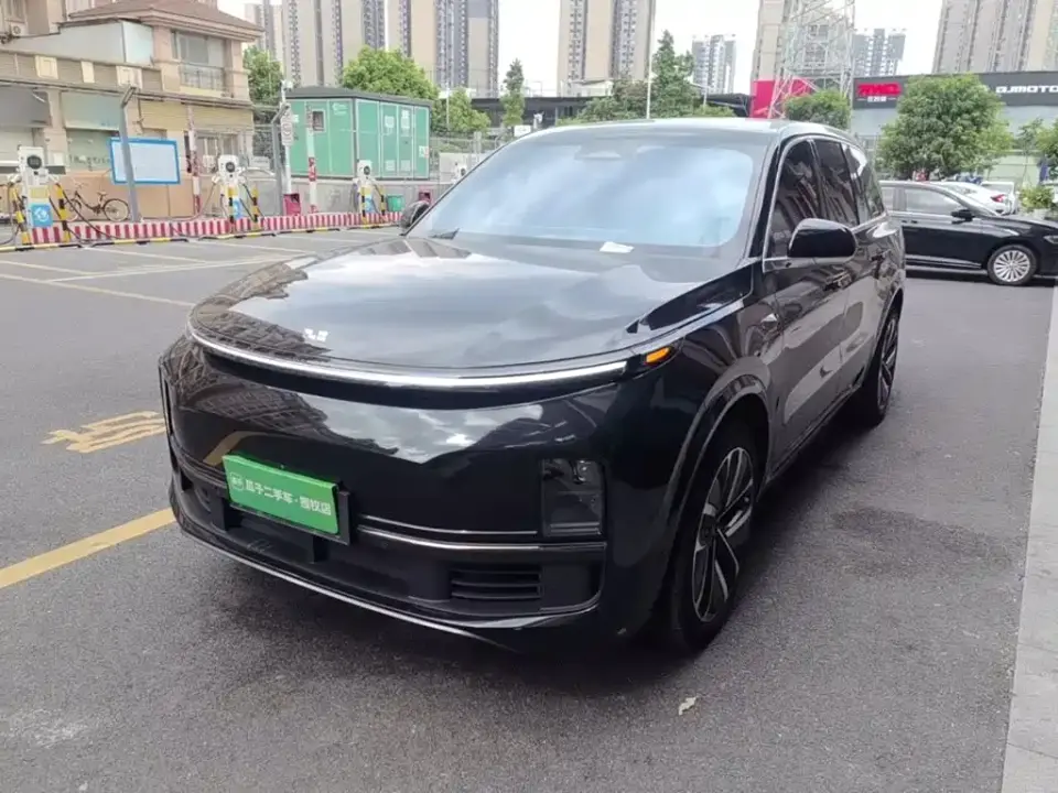 Li Auto Li Xiang L9 Model Pro 2023