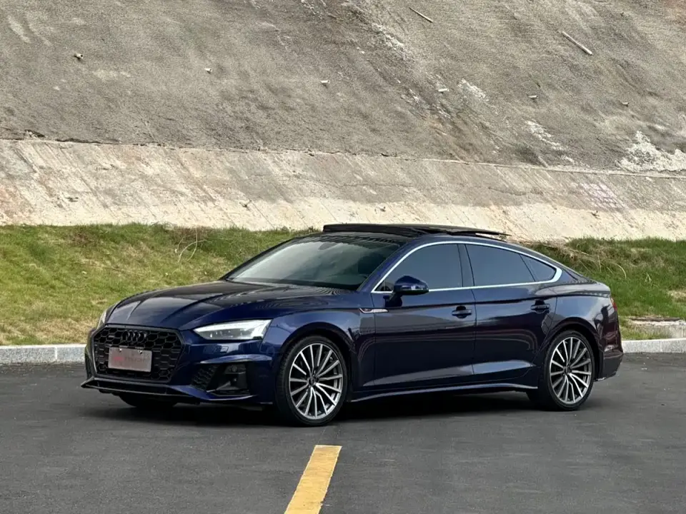 Audi A5 (Import) Sportback 40 TFSI quattro Luxury Dynamic 2021
