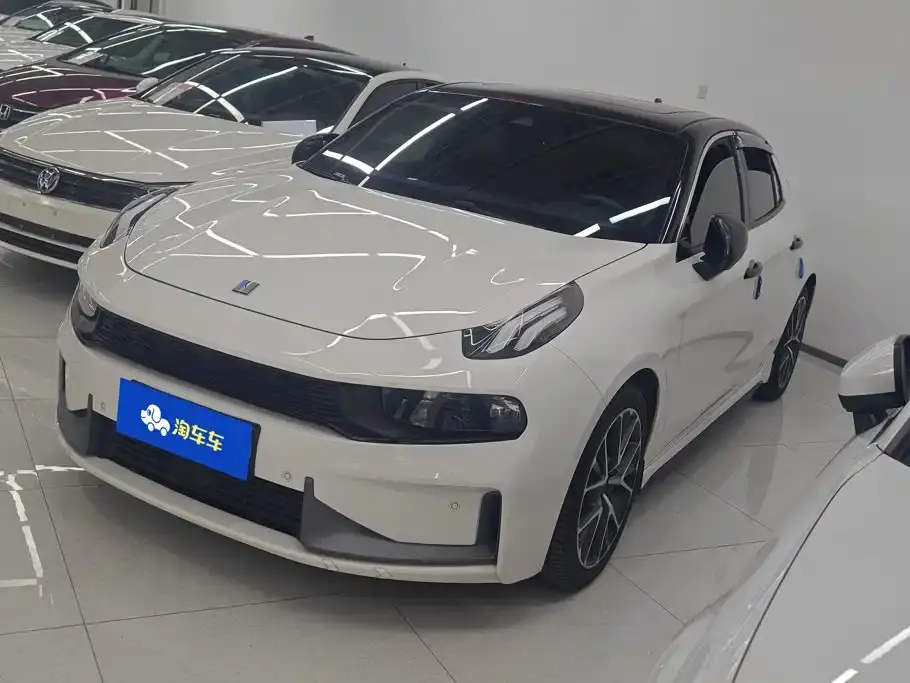 Lynk & Co 03 2.0TD DCT Power Pro 2022