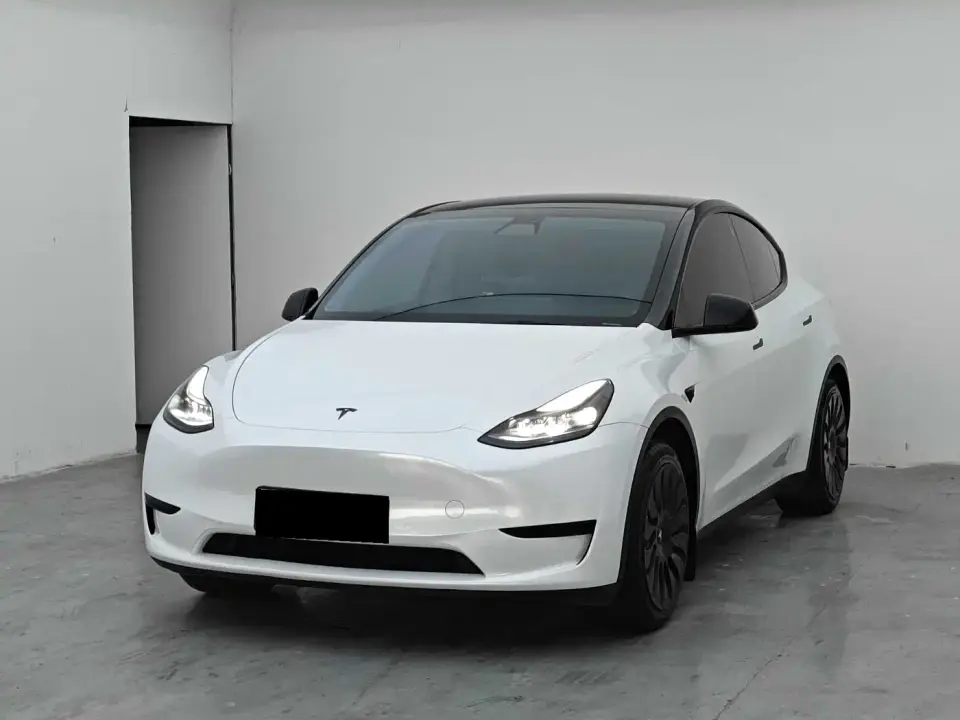 Tesla Model Y Facelift Rear-Wheel Drive Version 2023