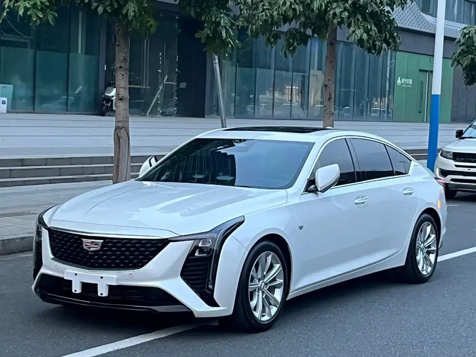 Cadillac CT5 28T Luxury Model Pro 2024