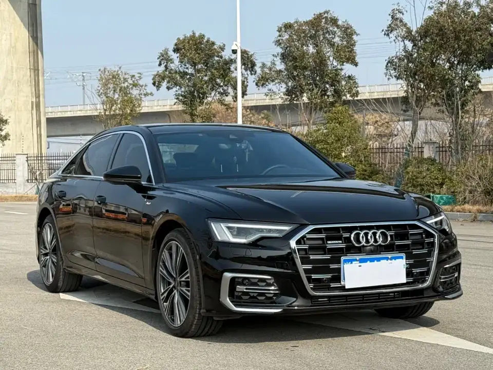 Audi A6L 45 TFSI Premium Dynamic 2022