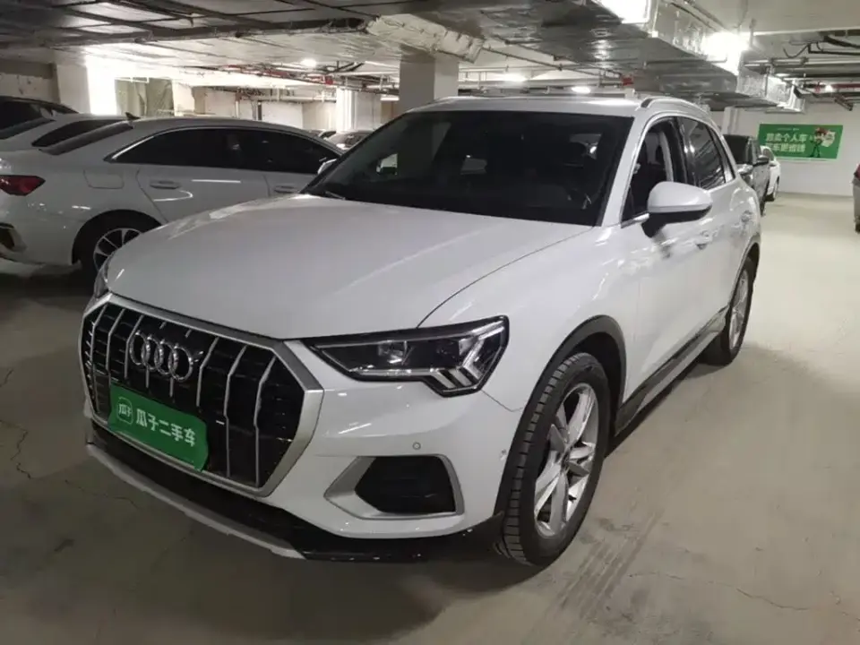 Audi Q3 35 TFSI Fashion Elegance (1.4T) 2023