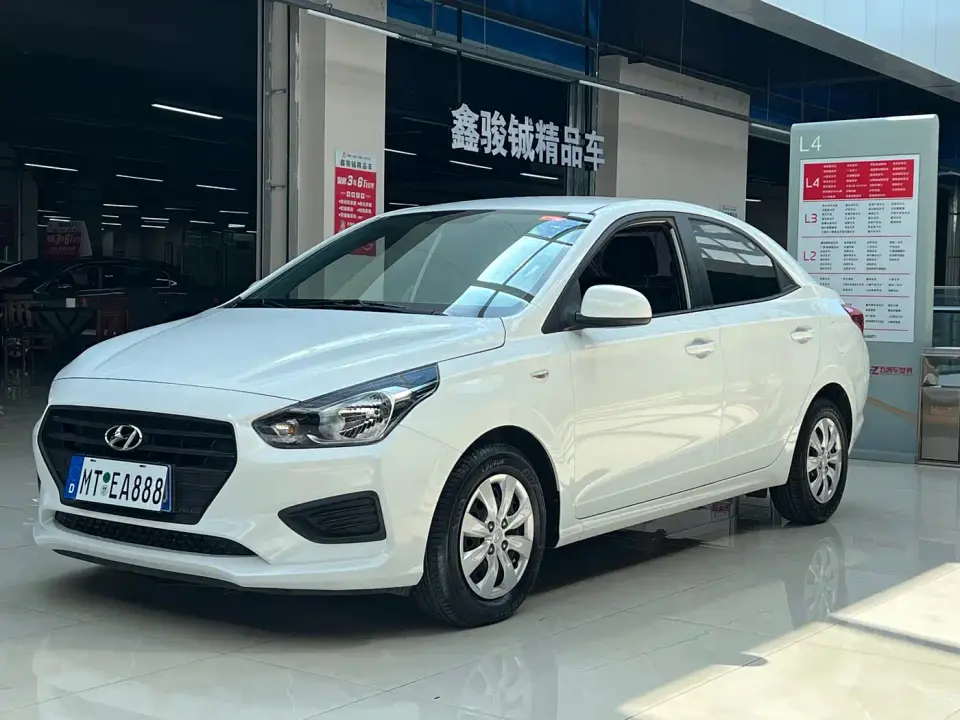 Hyundai Verna 1.4L Manual Renewal Edition China VI 2019