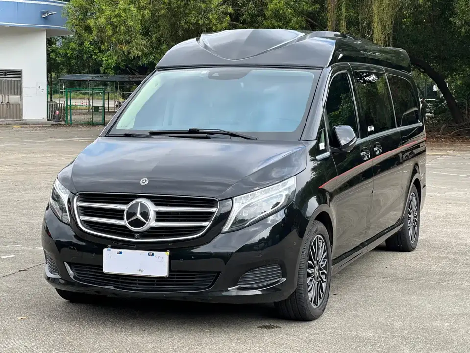 Mercedes-Benz V-Class V 260 L Premium Long Wheelbase Edition China VI 2021
