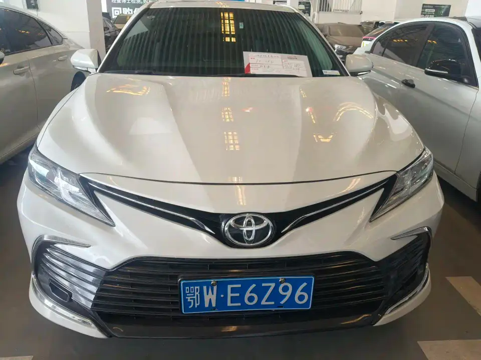 Toyota Camry 2.0GVP Leading Edition 2023