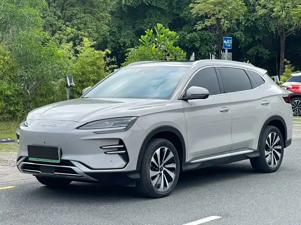 BYD Song PLUS PHEV Champion Edition EV 605KM Flagship PLUS 2023