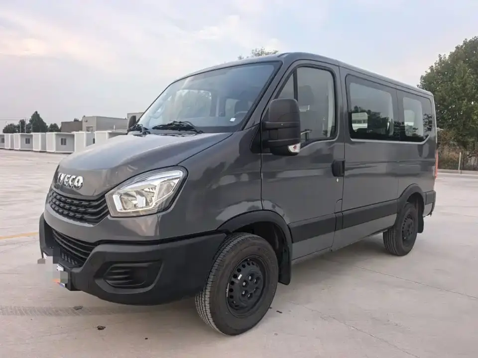 Iveco Daily 2.0T Manual Chaorui Short Wheelbase Low Roof Manual Door F1A 2026