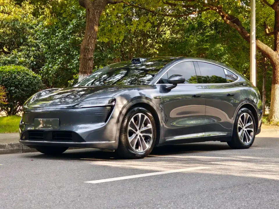 Zhijie Luxeed R7 Pure Electric 802km Max 2025