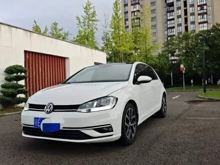 Volkswagen Golf 200TSI DSG Comfort 2020
