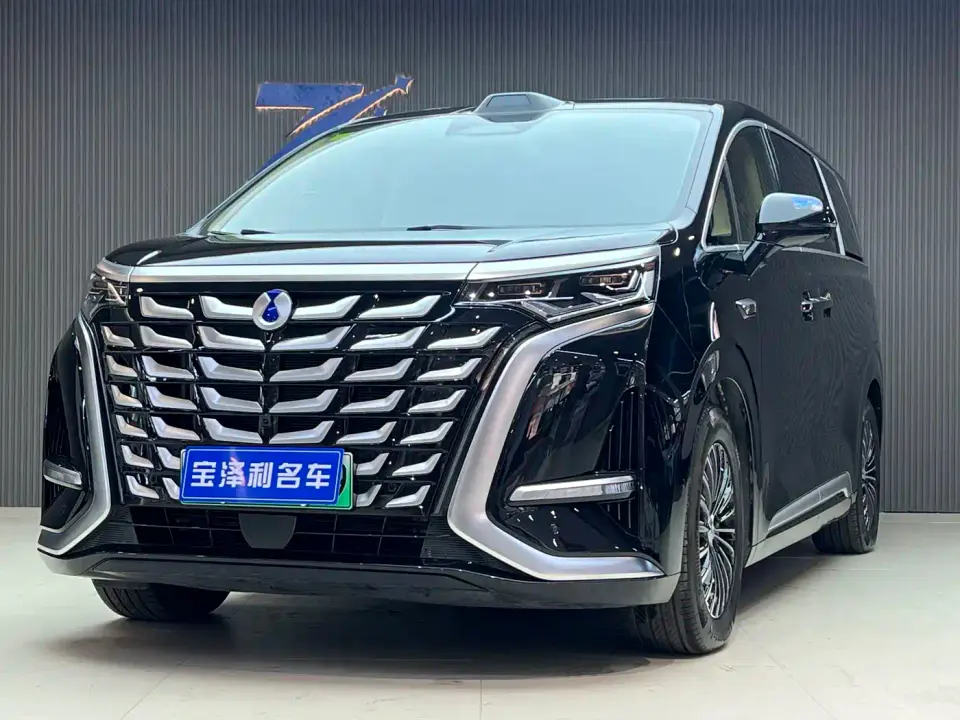 Denza D9 DM-i Smart Drive Edition 1020 AWD Luxury 2025