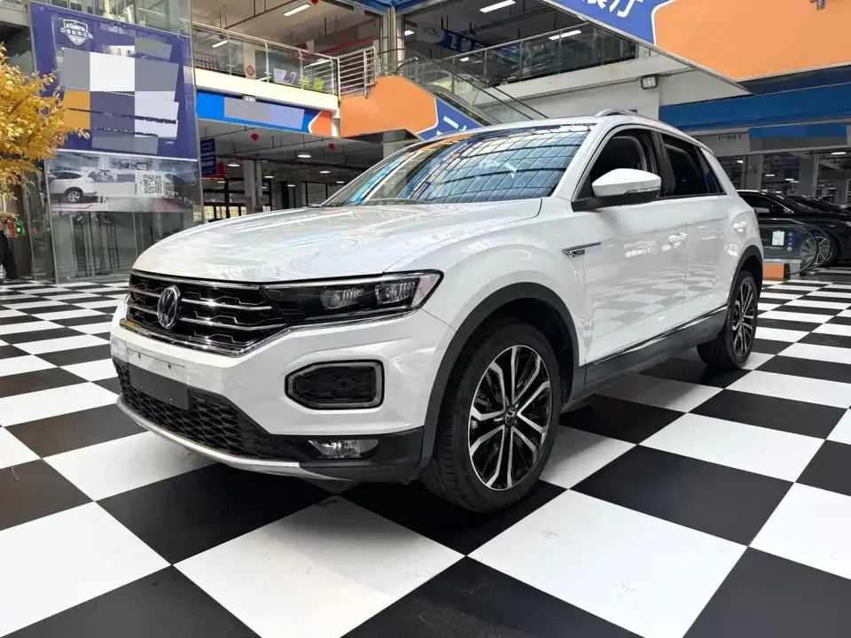 Volkswagen T-ROC 280TSI DSG 2WD Comfort PLUS 2022