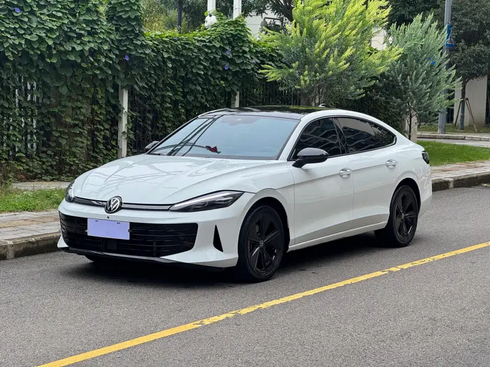 Volkswagen Lamando Model Lamando L 2.0T GTS Basic 2025
