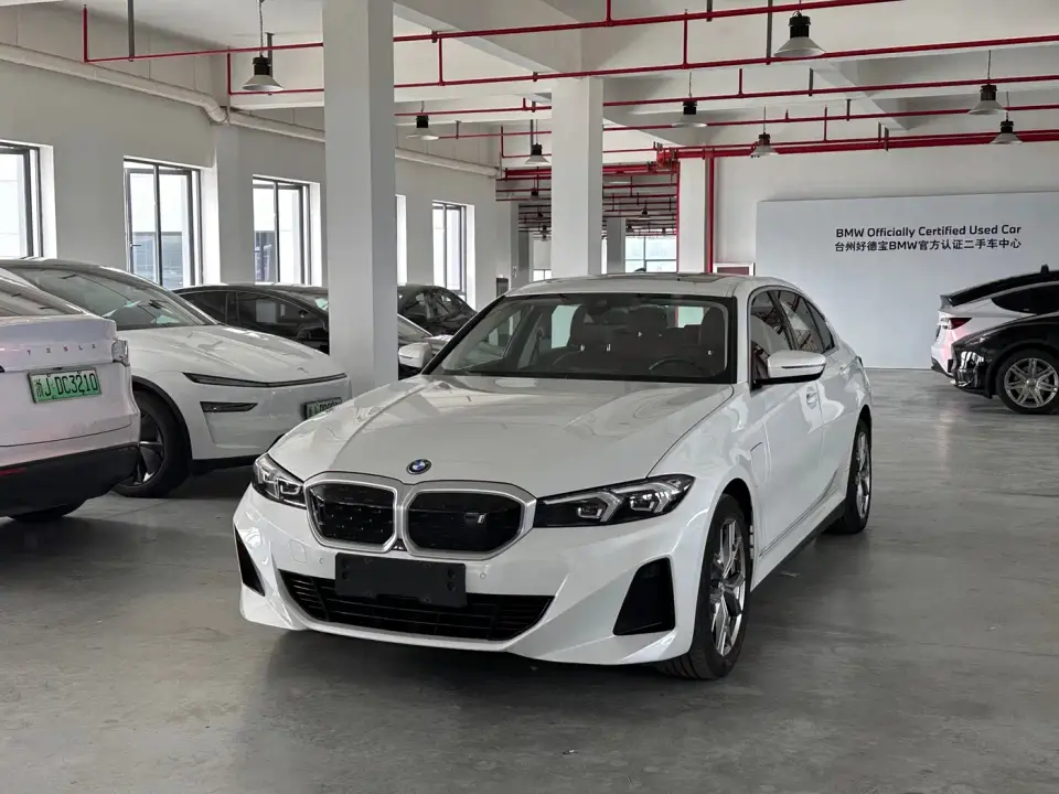 BMW i3 eDrive 35 L 2022