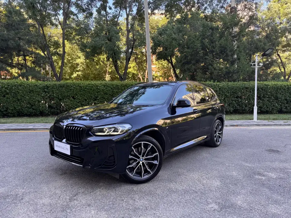 BMW X3 xDrive30i Leading M Night Package 2022