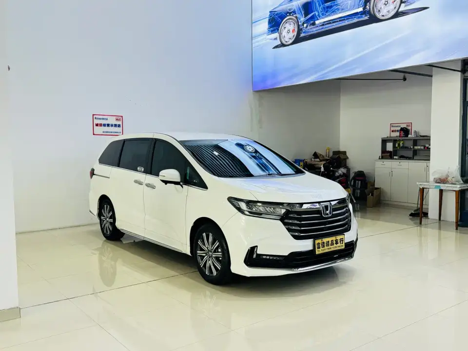 Honda Odyssey 2.0L e:HEV Sharp·Comfort Edition 2024