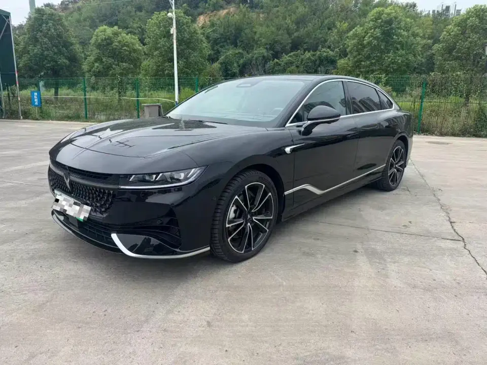 Voyah Auto VOYAH Zhuiguang PHEV AWD Ultra Long Range Flagship 2024