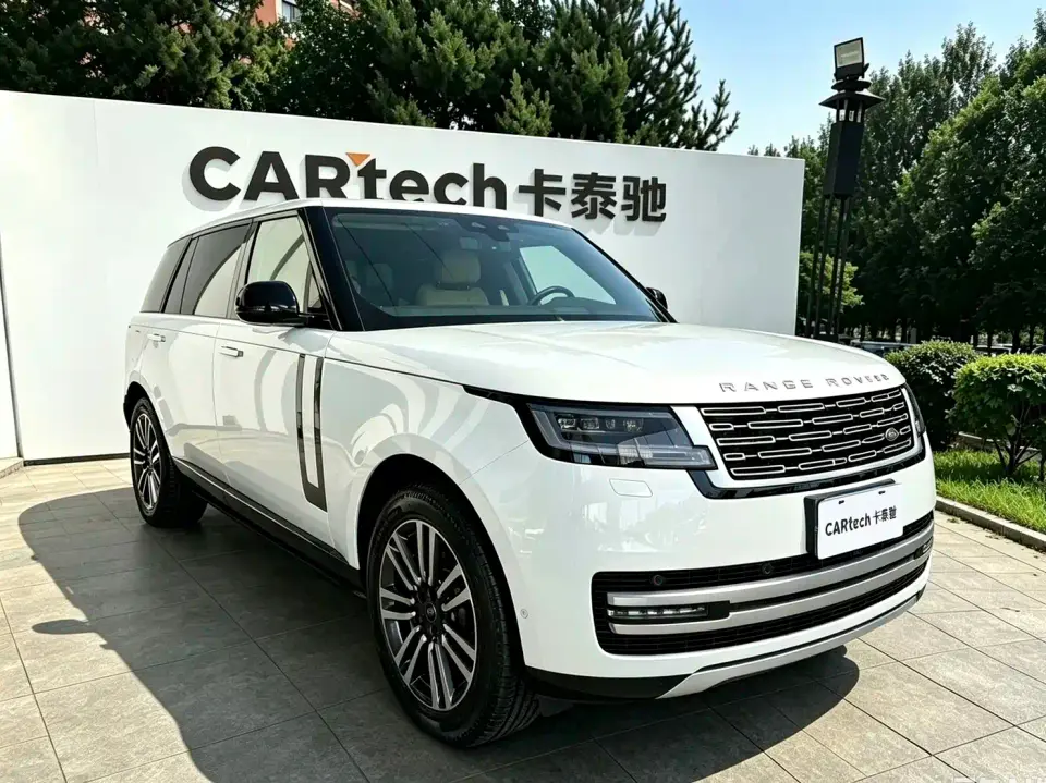 Land Rover Range Rover 3.0 L6 400PS Genesis Extended Version 2024
