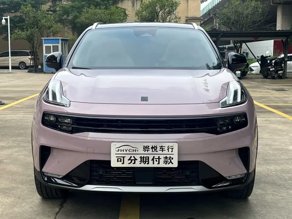 Lynk & Co 06 1.5T Shero Pink Special Edition 2022