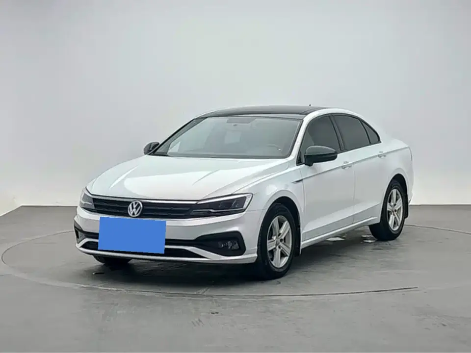 Volkswagen Lamando 230TSI DSG Fashion Edition 2020