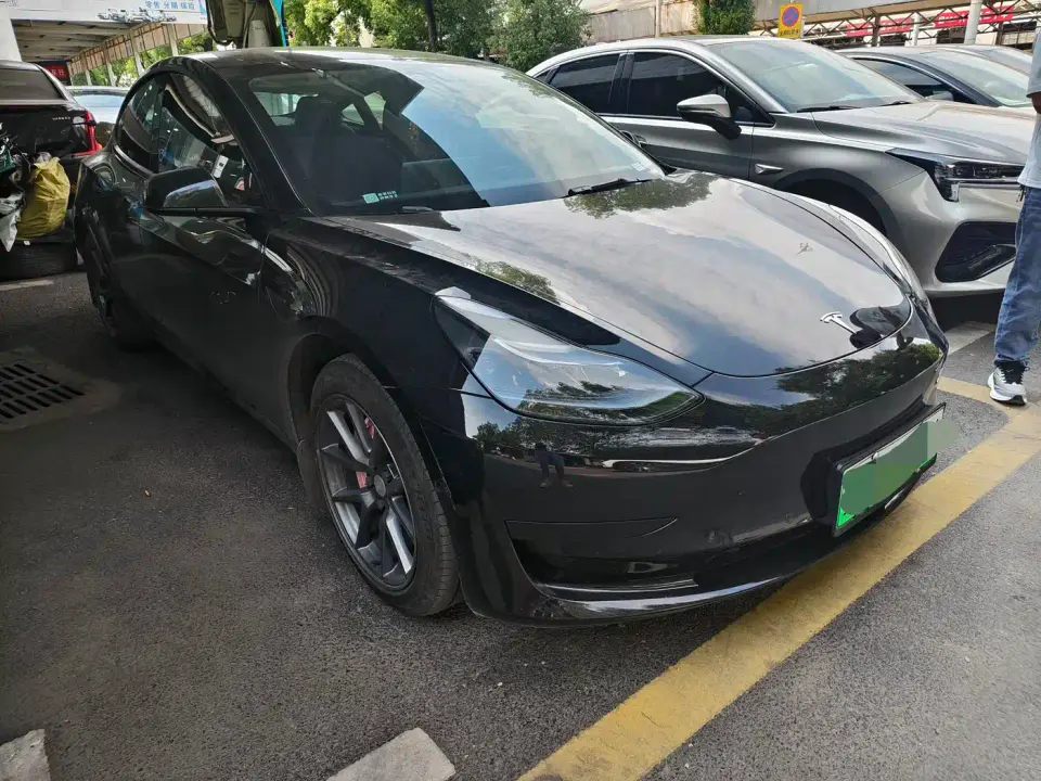 Tesla Model 3 Model Rear-Wheel Drive Version 2023