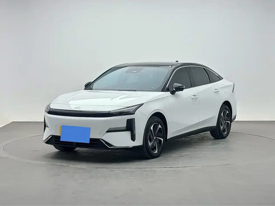 Geely Galaxy Galaxy L6 EM-i 140km Explorer+ Edition 2025