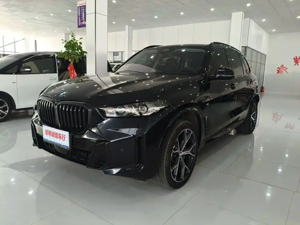 BMW X5 Model xDrive 30Li Exclusive M Sport Blackout Package 2025