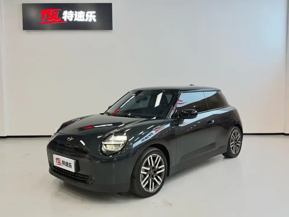Mini Electric MINI COOPER Model 456km COOPER E Classic 2025