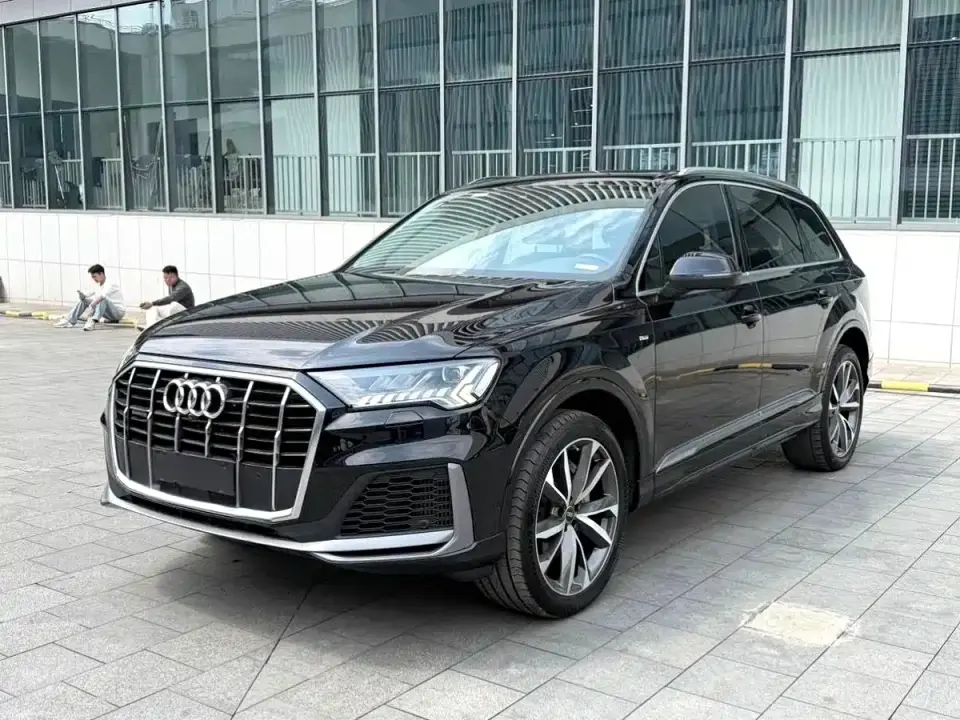 Audi Q7 55 TFSI quattro S line Sport 2021