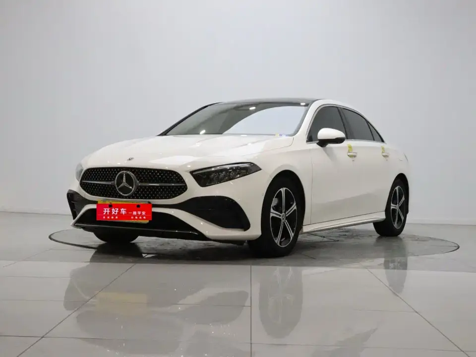 Mercedes-Benz A-Class A 200 L Fashion 2023