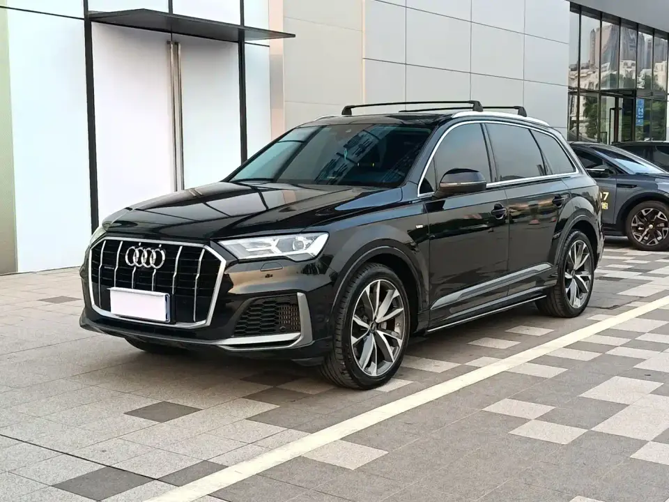Audi Q7 55 TFSI quattro S line Sport 2022